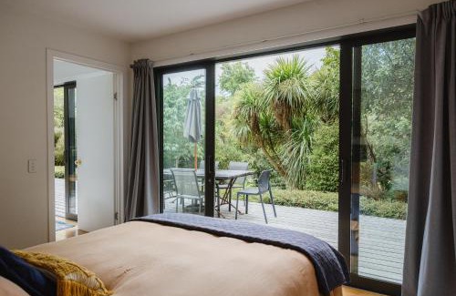 Havelock North House | Family-Friendly Kia Noho: 4-Star Excellence with High Ratings