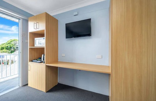 Kiama Hotel | Discover Kiama Motel 617: Family-Friendly & Breakfast Included
