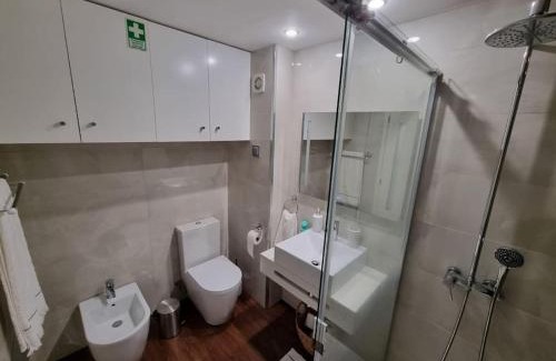 Sao Martinho Apartment | Beautiful Kiara's Cantinho do Mar - 4-Star Sea View Escape