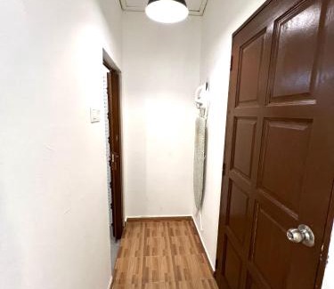 Kuala Berang House | Relax at Kicauan RoomStay #2—Free WiFi & Netflix!