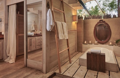Las Pocitas Hotel | Experience KiChic: Ocean View Rooms with Spa and Pool