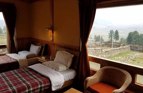 Phobjikha Valley Hotel | Family-Friendly Kichu Resort Phobjikha with Breakfast Included