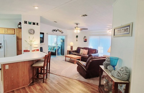 Edgewater House | Unwind with Two Pools, Boat Launch & Spa Amenities