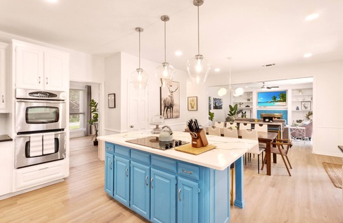 Lewisville House | Elegant Poolside Retreat with Ocean Views & High Ratings