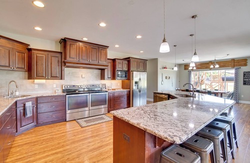Eltopia House | Guest Rated: Perfect Pasco Farmhouse with Oceanfront Views