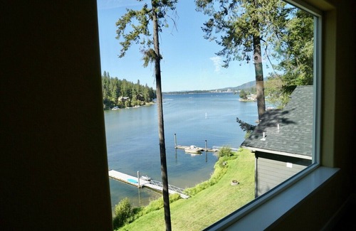Coeur d'Alene House | Experience Kidd Island Lakefront with Breathtaking Views