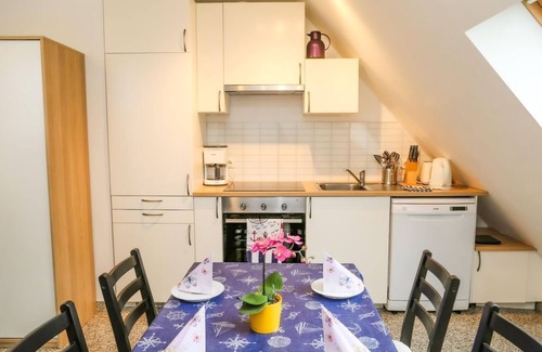 Timmendorfer Strand Apartment | Family-Friendly Kiek Ut on Förster Finkenstrasse