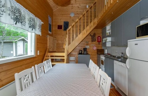 Rautalampi House | Unforgettable Kierinniemi Retreat with Lake Views & Spa