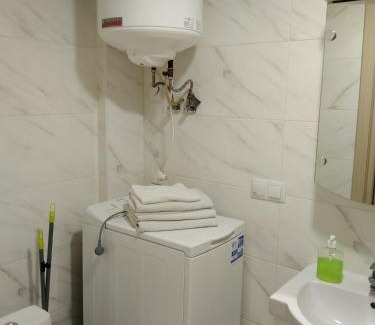 Solomjanskyj Apartment | Discover KievSmartHome: Pet-Friendly with Great Amenities!