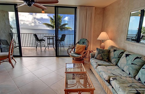 Kihei Hotel | Kihei Beach #307 by Ali'i Resorts