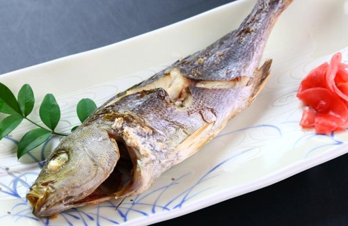 Kihoku Hotel | Relax at Kii no Matsushima: Family-Friendly & Hot Tub Bliss