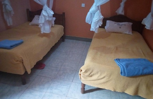 Isiolo Cabin | Discover Kiithe Lodge: Family-Friendly Getaway with Breakfast