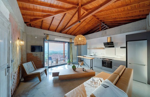 Akcapinar Apartment | Discover Kikonia Art & Suites: 4-Star with Ocean Views
