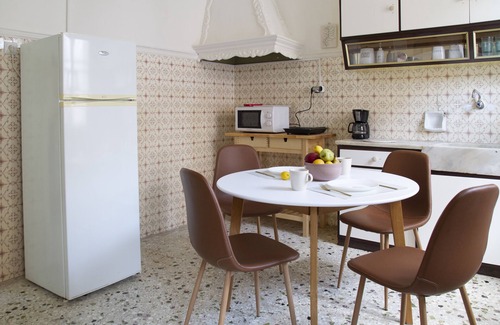 Kilada Apartment | Kilada Country House: Family-Friendly Apartment with Ocean View
