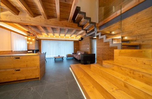 Malborghetto Valbruna Resort | Experience Kile Alpine Resort: Pet-Friendly with Ocean Views