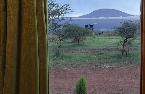 Oloitoktok Cabin | Enjoy Stunning Views at Kilimanjaro View Cabin in Amboseli