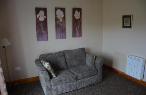 Faha Apartment | Discover Killarney Country Club: Family & Pet-Friendly Retreat