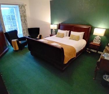 Inveraray Apartment | Pet-Friendly Killean Farmhouse Cottages: Rated 8.6/10