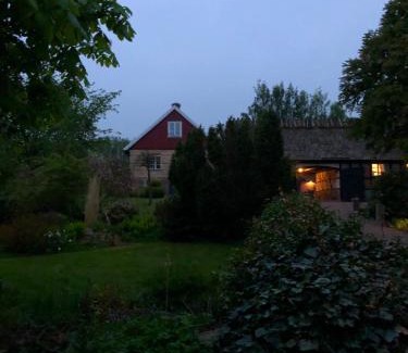 Kivik Bed & Breakfast | Pet-Friendly Killegården på Kivik with Hot Tub & High Ratings