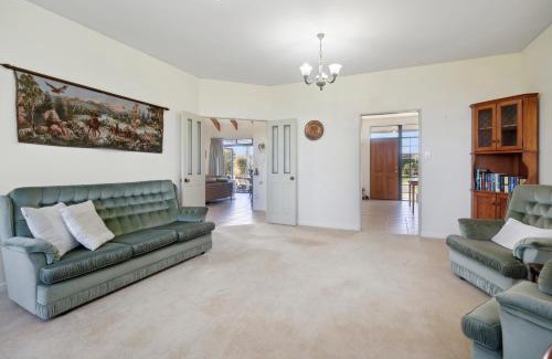 Martinborough House | Family-Friendly Killeigh - Martinborough Holiday Home Awaits