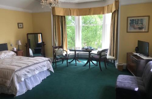 Elgin House | Exceptional Kilmorie House: Rated 9.8, Family-Friendly Stay