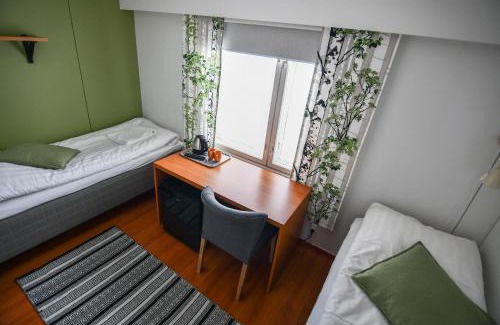 Enontekio Resort | Discover Comfort at Kilpisjärven Retkeilykeskus Rooms