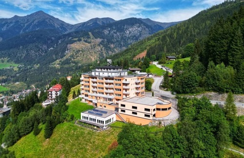 Bad Gastein Apartment | Discover Kim Panorama Lodge #7 - Family-Friendly Comfort