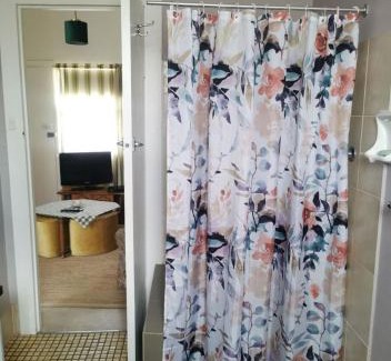 Kimba Apartment | Comfortable Kimba Units: Pet-Friendly and Family Ready