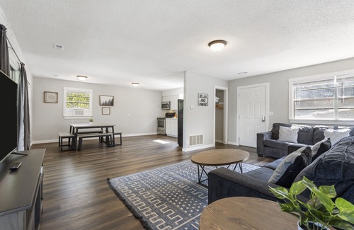 Kimberling City Hotel | Family-Friendly Kimberling Cove H19 with Pool & Kitchen