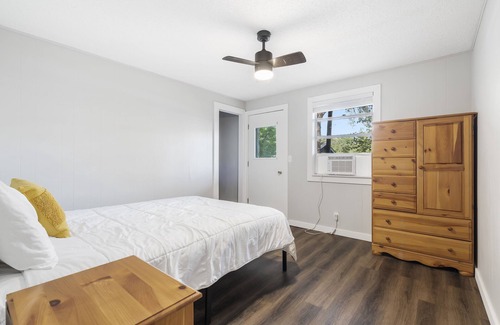 Kimberling City Hotel | Family-Friendly Kimberling Cove H19 with Pool & Kitchen