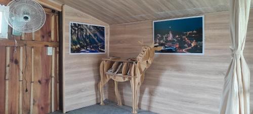 Phuong House | Top-Rated KiMi HomeStay: Family-Friendly Getaway Awaits