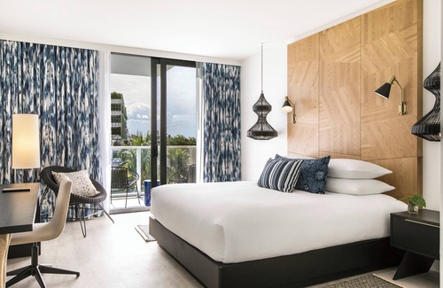 Flamingo/Lummus Resort | Relax at Kimpton Angler's Hotel, an IHG Property