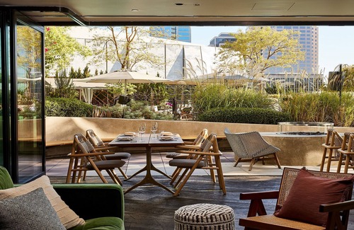 Downtown Sacramento Hotel | Discover Kimpton Sawyer Hotel: 4-Star Comfort & Amenities