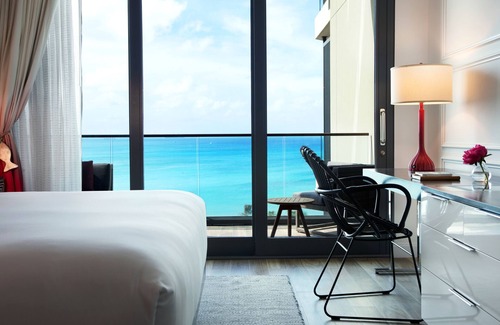 Seven Mile Beach Hotel | Experience Kimpton Seafire Resort + Spa: 5-Star Relaxation