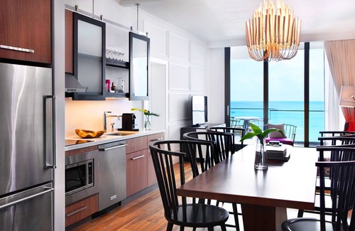 Seven Mile Beach Hotel | Experience Kimpton Seafire Resort + Spa: 5-Star Relaxation
