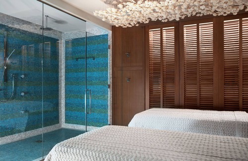 Seven Mile Beach Hotel | Experience Kimpton Seafire Resort + Spa: 5-Star Relaxation
