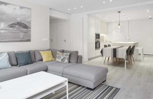 Antiguo Apartment | Inviting Kimu - Basque Stay: Rated 8.8/10, Family-Friendly