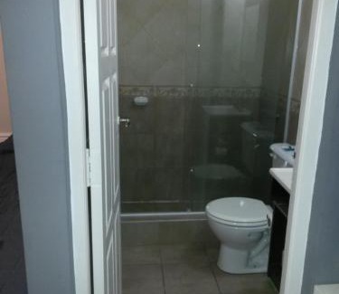 Zarate Hotel | Family-Friendly Kin Hotel with Great Amenities for You