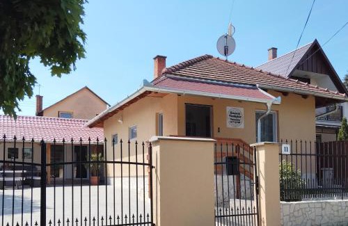 Tiszakecske Apartment | Kincsem Vendégház