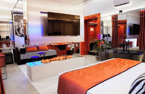 Montecalvario House | Indulge in Kind Places - Suite Experience with Spa & Dining