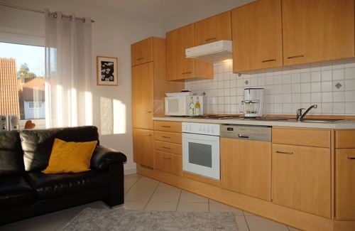 Buchelberg Apartment | Family-Friendly Apartment Near the Lake with Kitchen Access