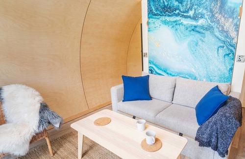 Downpatrick Hotel | Experience Kinelarty Glamping Pods with Breakfast & Kitchen