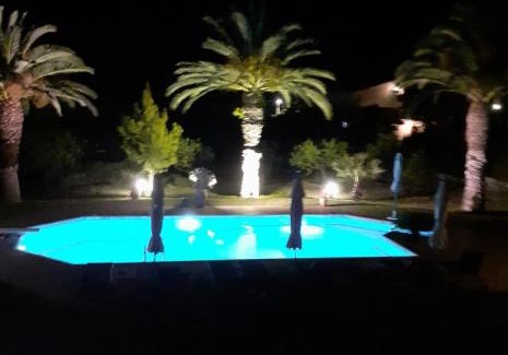 Bralos House | Discover Kinetious Nisous: Pet-Friendly Paradise Awaits!