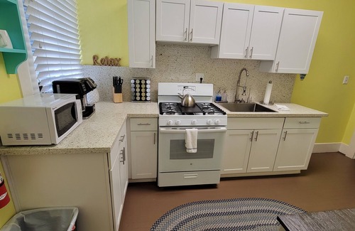 Galveston Apartment | Prime King Bed Retreat in East End Historic District