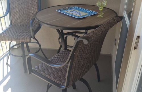 Ono Island Condo | Gulf View Beach Condo with King Bed & Bunks - Top Rated!