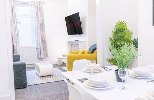 Barrow-in-Furness House | Cozy City House with King Bed and Family-Friendly Amenities