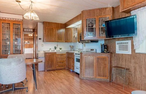 Yuma House | Ultimate Comfort with Pools & Hot Tubs - Top Rated Stay