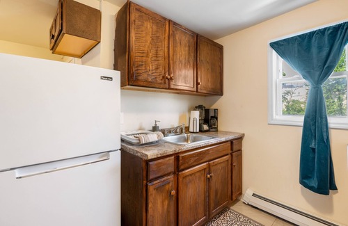 Poughkeepsie Apartment | Comfortable King Bed with Private Parking & High-Speed WiFi