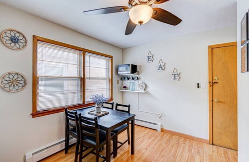 Elmwood Park Apartment | King Bed | Smart TV | Historic Location
