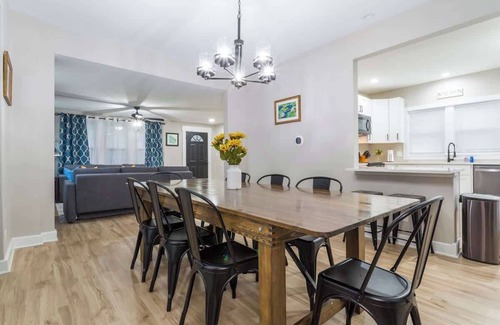 Joliet House | Family-Friendly Retreat with King Bed & Disney+ Access